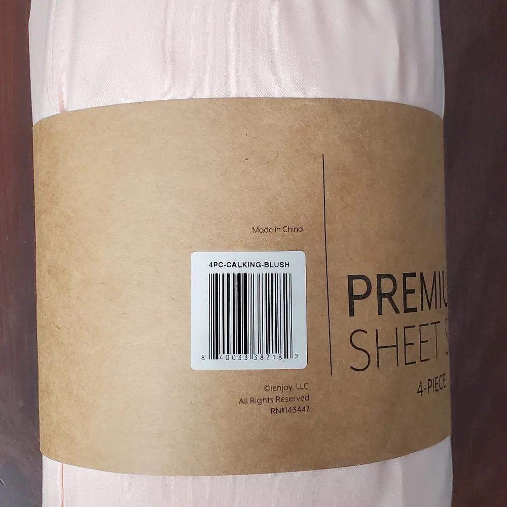 Elegant Peach Bedding Set